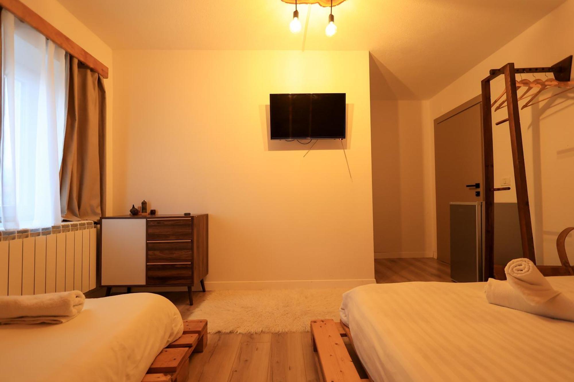 N'Konak Guesthouse Puke Exteriér fotografie