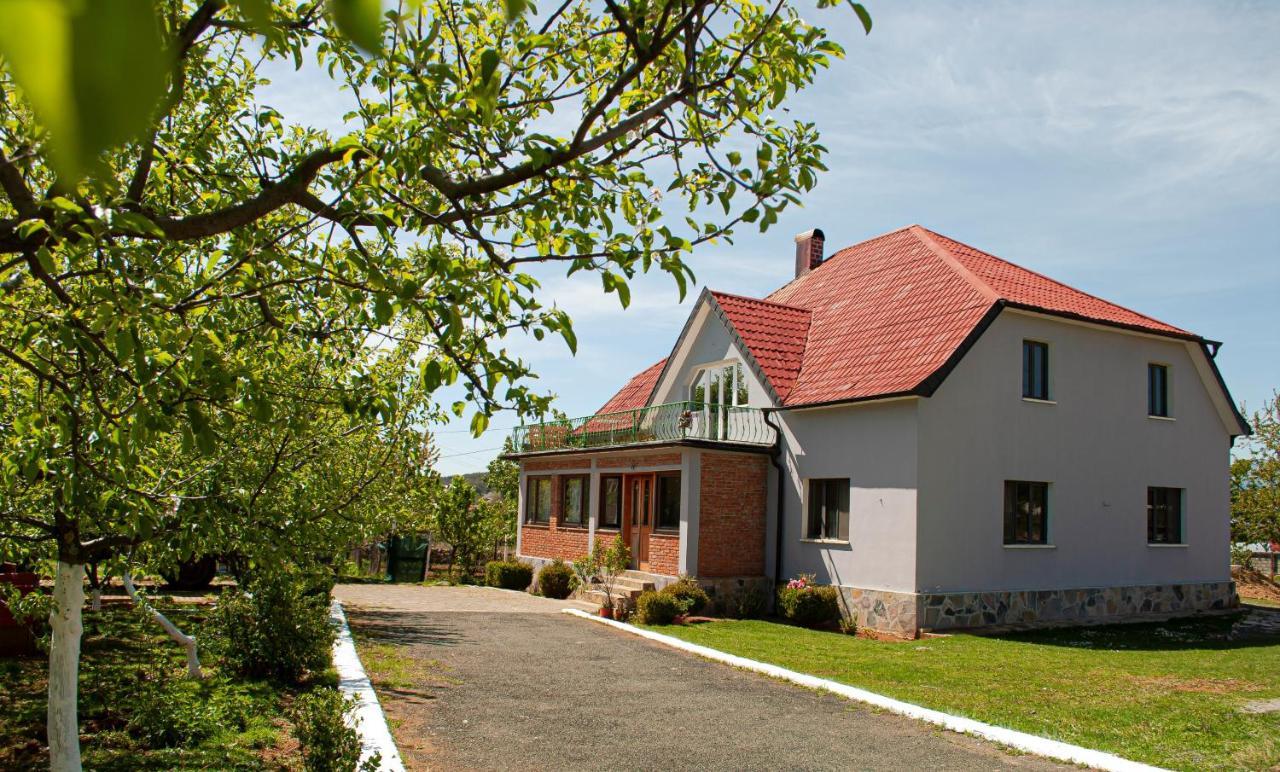 N'Konak Guesthouse Puke Exteriér fotografie